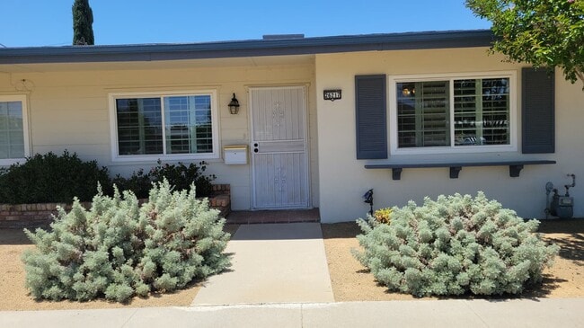 Building Photo - 26217 Birkdale Rd