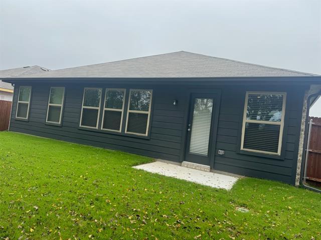 Building Photo - 5752 Brookville Dr