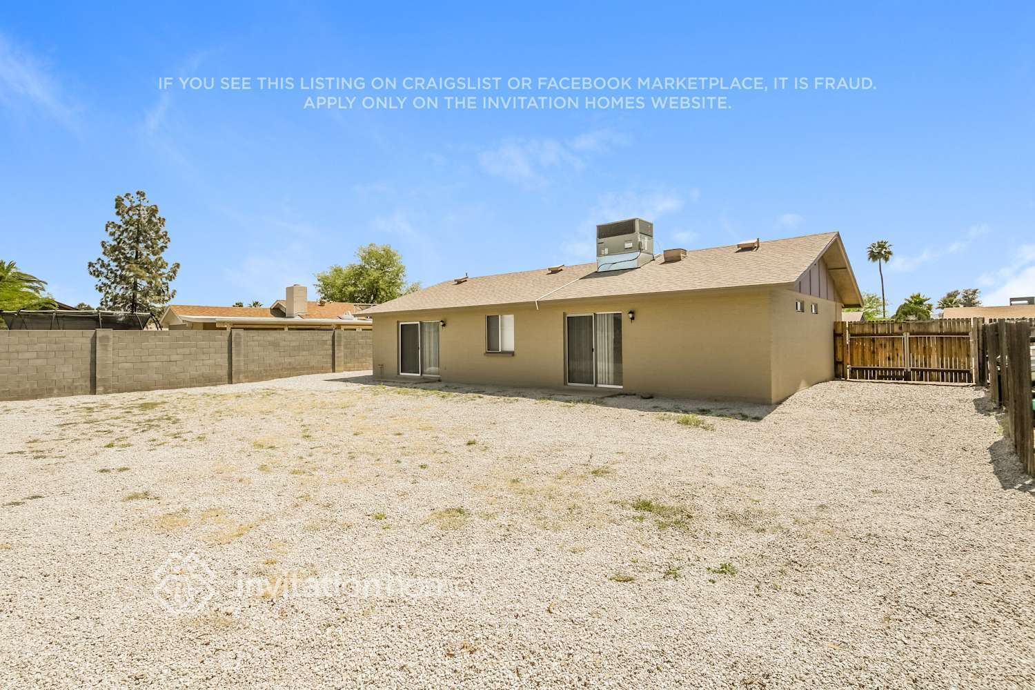 Building Photo - 920 W Villa Maria Dr