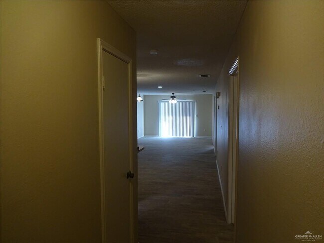 Building Photo - 111 Yuma Ave