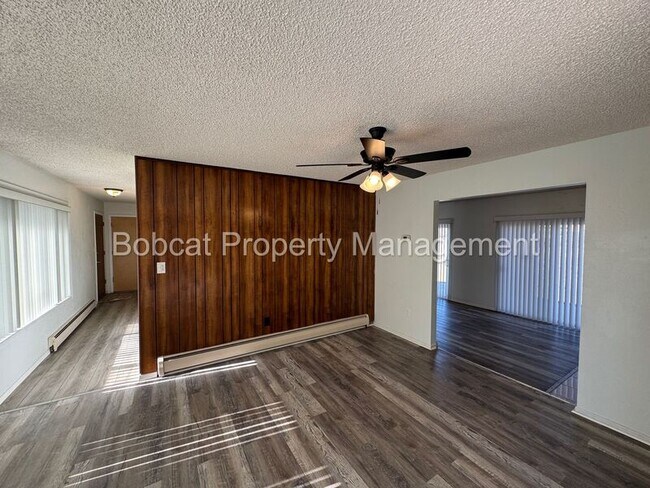 Building Photo - 5229 Silver Sage Dr