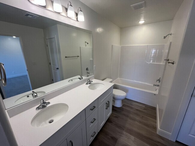 Building Photo - Azalea Beauty!