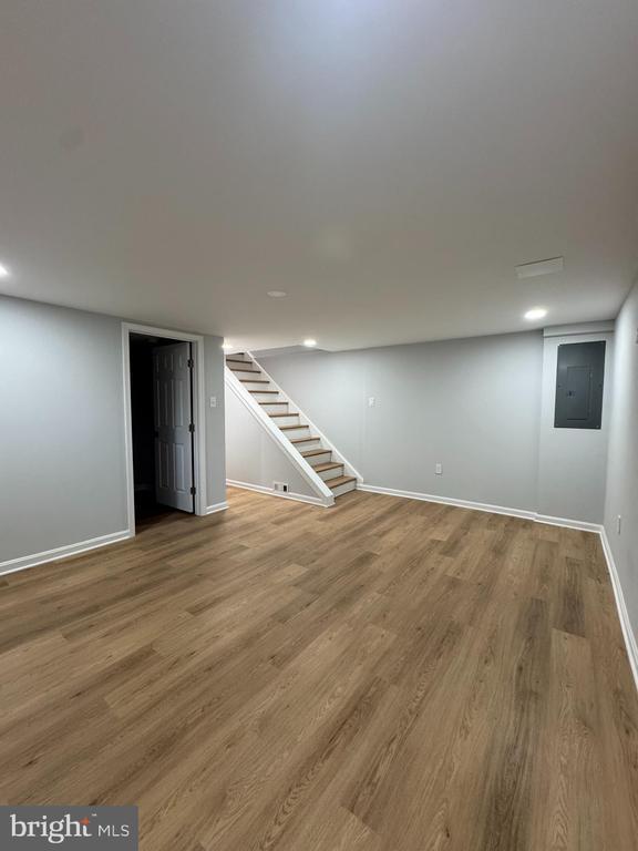 Building Photo - 5612 62nd Ave