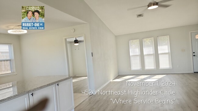 Building Photo - 4526 NE Highlander Cir