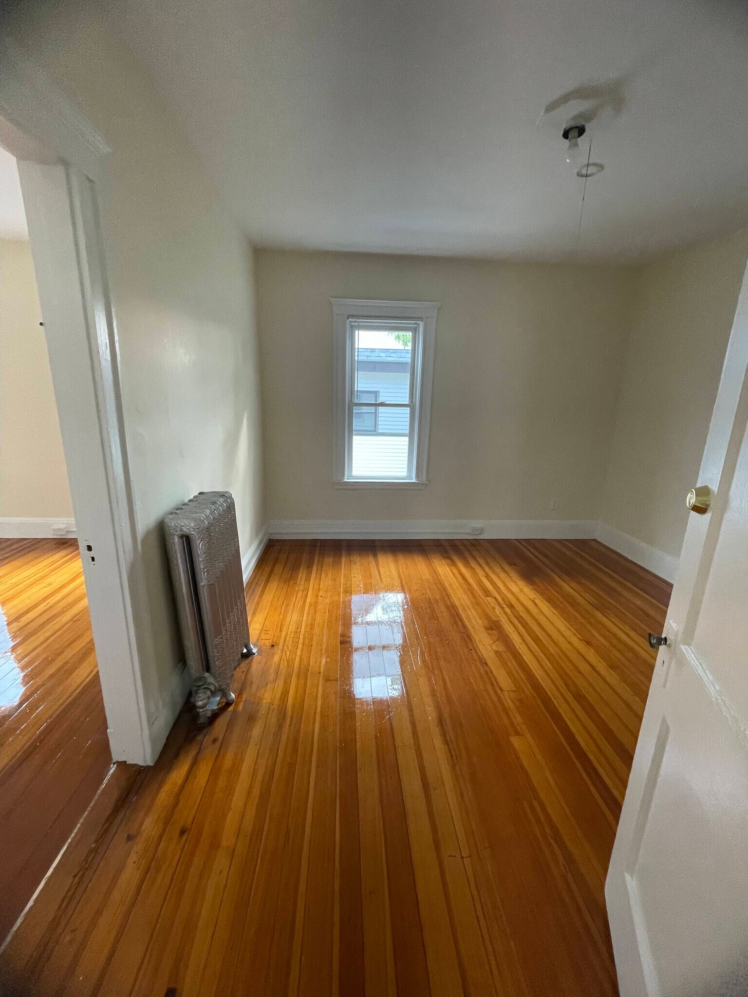 Building Photo - 17 Egerton Rd