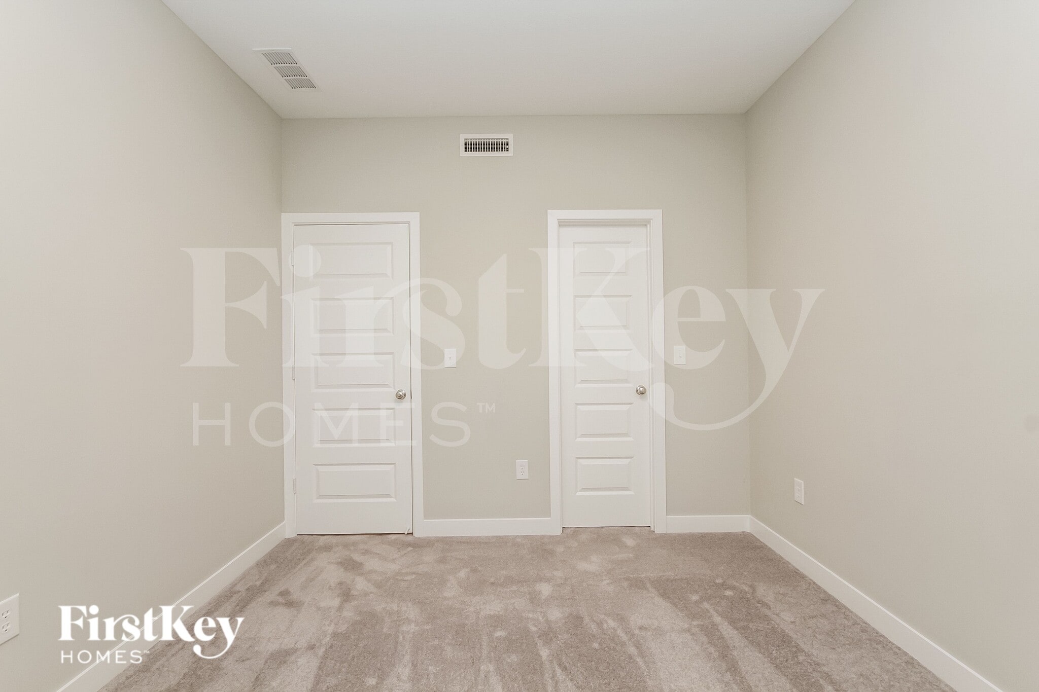 Building Photo - 2464 S Carlota Dr