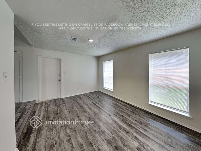 Building Photo - 17019 Artwood Ln