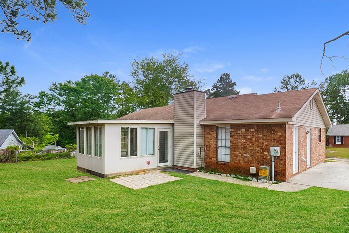 Building Photo - 3516 Becton Rd