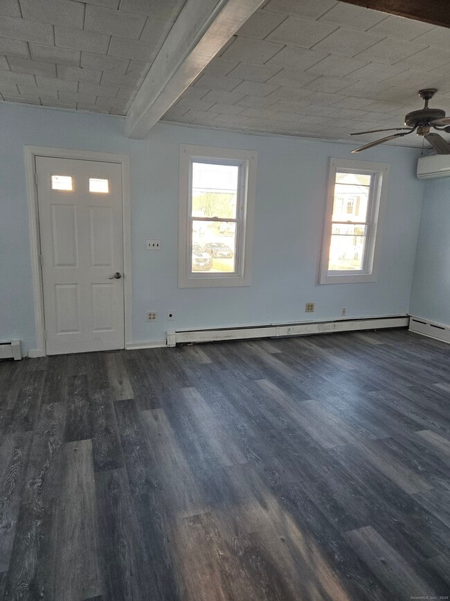 Building Photo - 183 High St