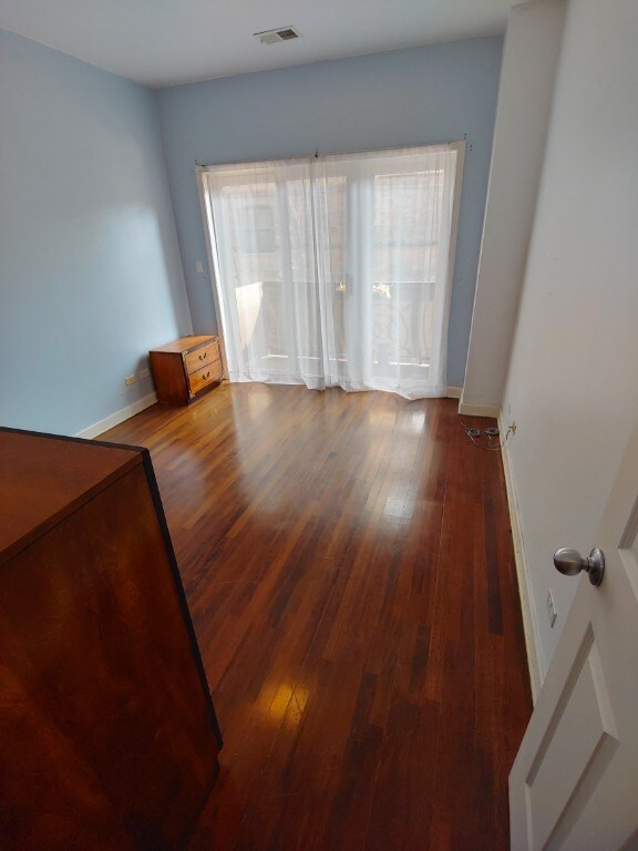Building Photo - Noble Square 2b/2b Condo Rental