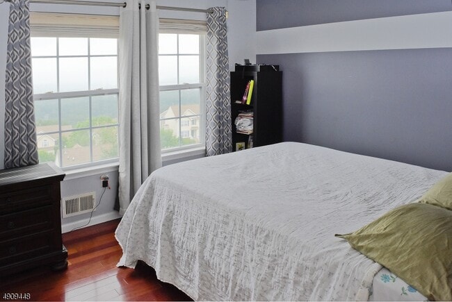 Building Photo - 156 Winding Hill Dr