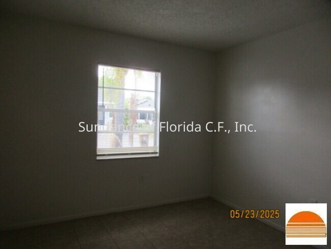 Building Photo - Osceola County    Community Pool