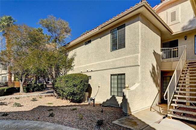 Primary Photo - 2633 Durango Dr