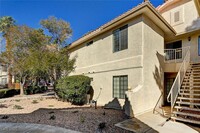 Building Photo - 2633 Durango Dr