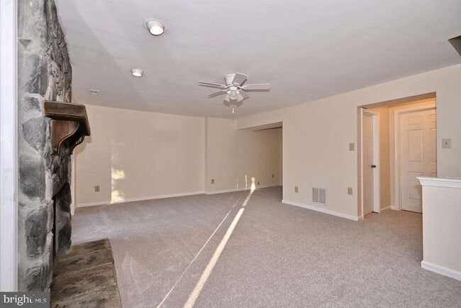 Building Photo - 14310 Rich Branch Dr