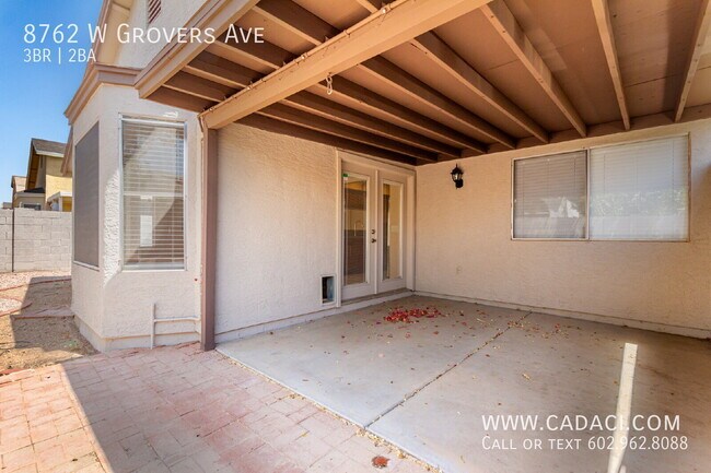 Building Photo - 8762 W Grovers Ave