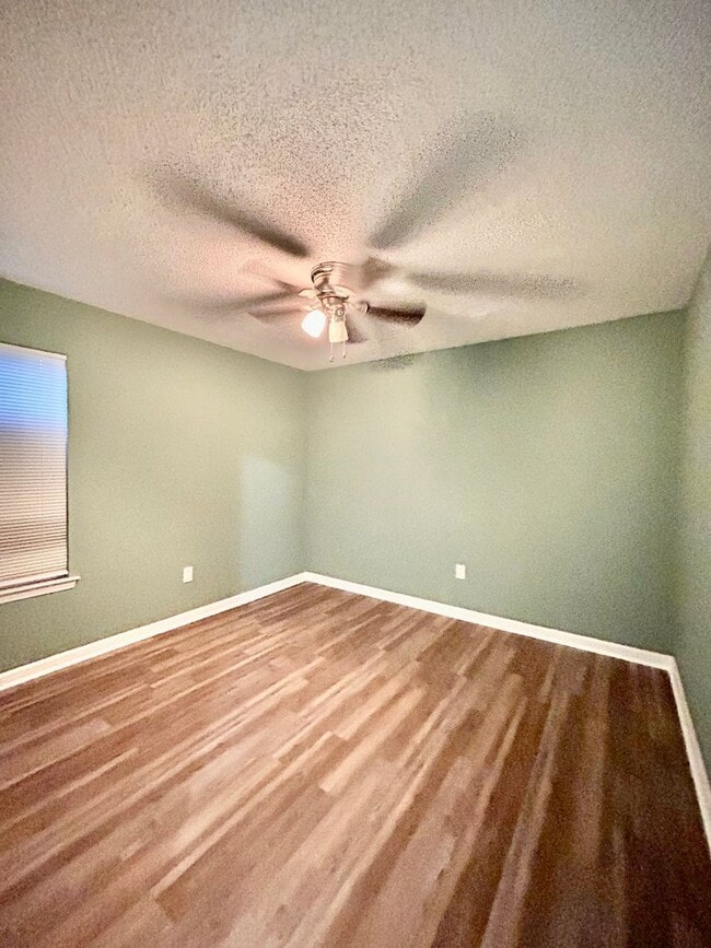 Building Photo - Newly Rehabbed Home in Raleigh - Open To Section 8