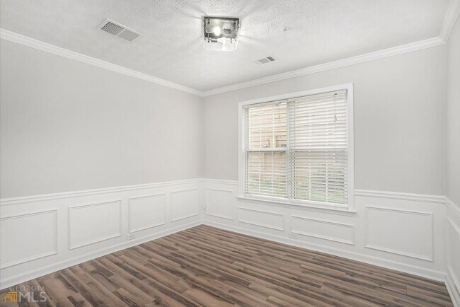 Building Photo - 1463 Evanston Ln