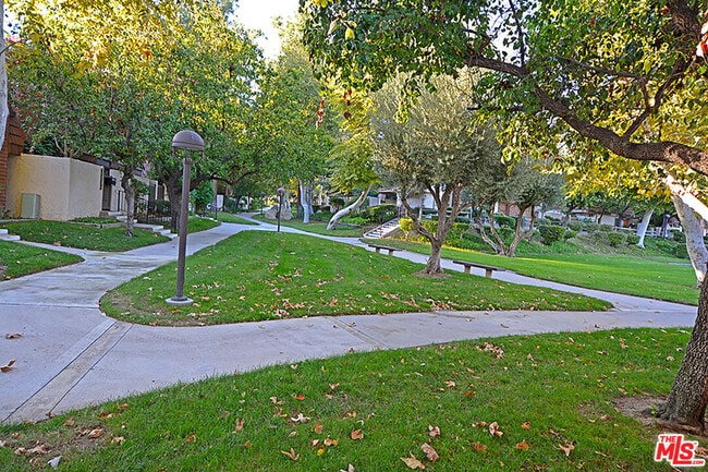 Building Photo - 10051 Valley Circle Blvd