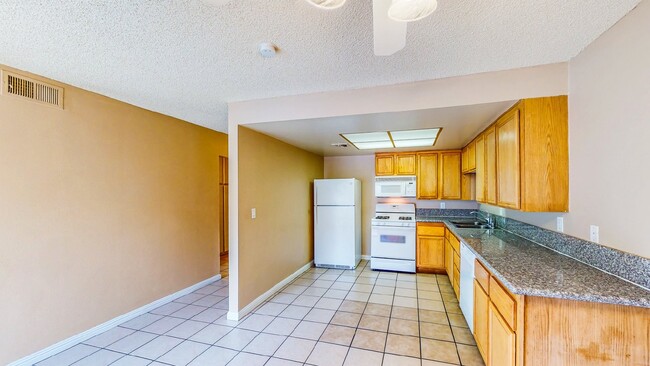 Building Photo - "Discover Modern Comfort: Spacious 2-Bed, ...