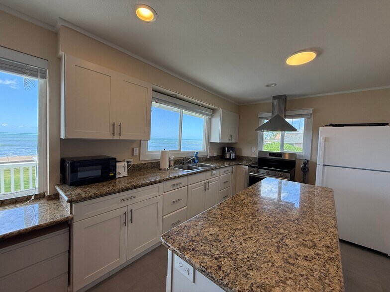 Building Photo - 91-703 Oneula Pl