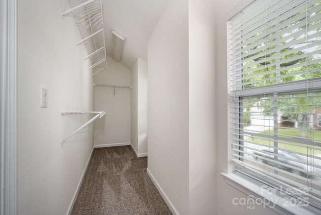 Building Photo - 6721 Charter Hills Rd