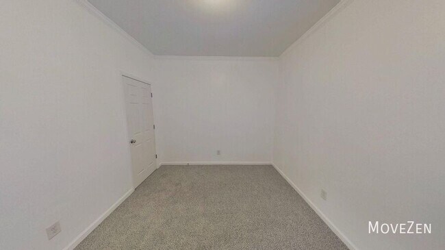 Building Photo - 1721 E Lenoir St