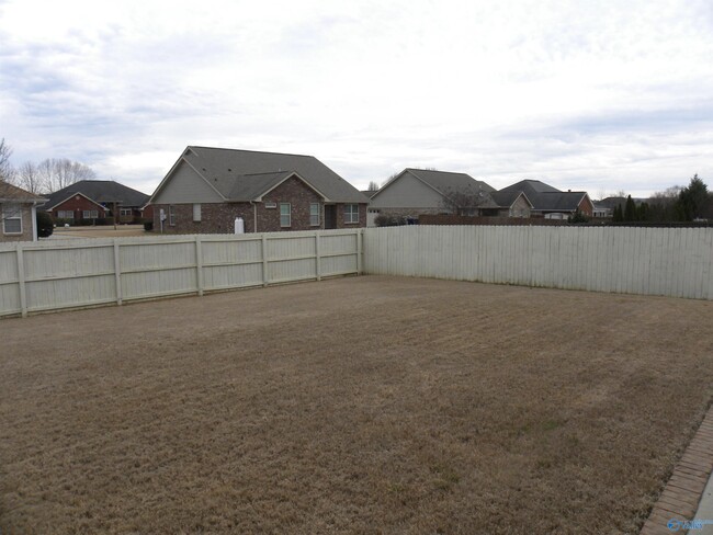 Building Photo - 623 Summer Cove Cir NW