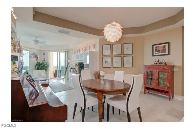 Building Photo - 2743 First St