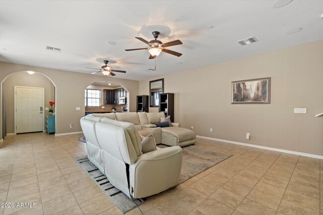 Building Photo - 12468 W Hummingbird Terrace