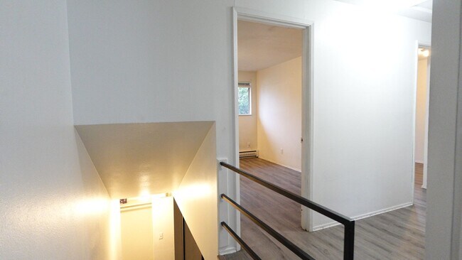 Building Photo - ar14000