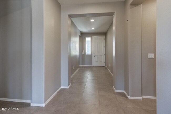 Building Photo - 22505 E Via Las Brisas