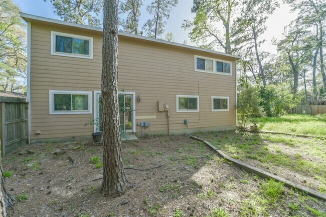 Building Photo - 19 Still Glen Ct