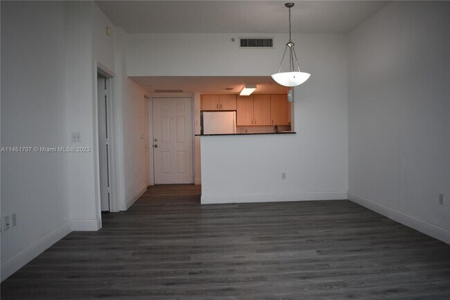 Building Photo - 3000 Coral Way