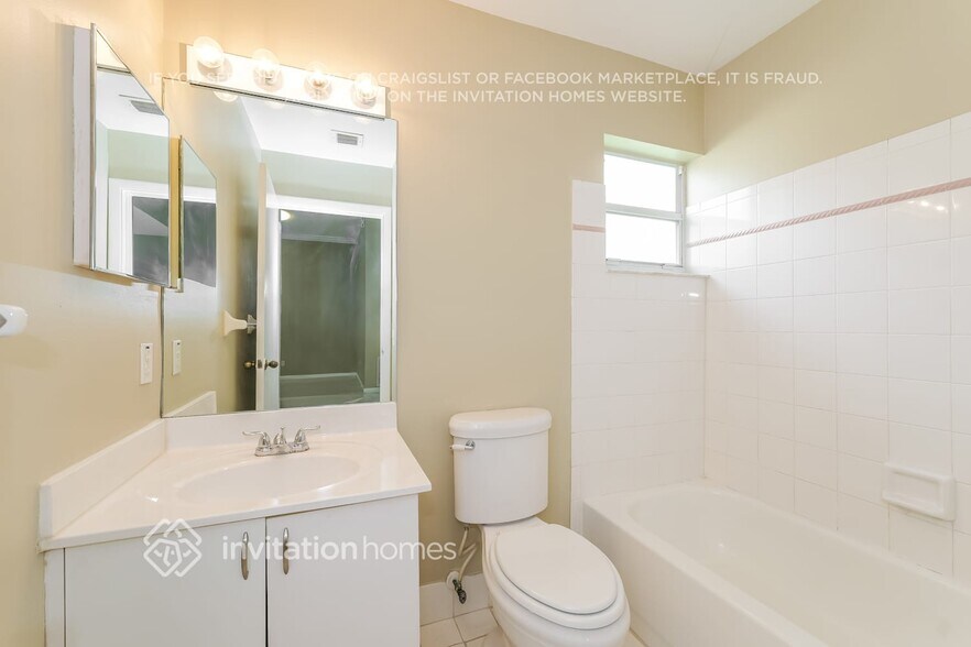 Building Photo - 5636 American Cir