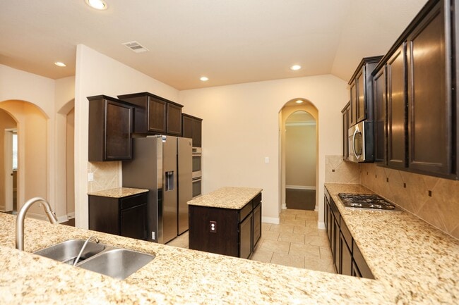 Building Photo - 147 West Wading Pond Circle