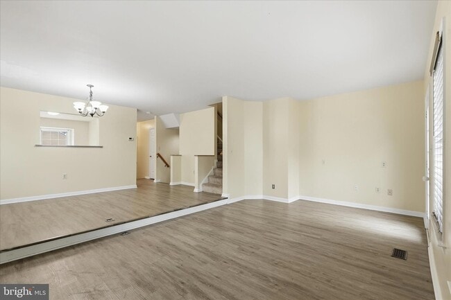 Building Photo - 8624 Sanderling Dr