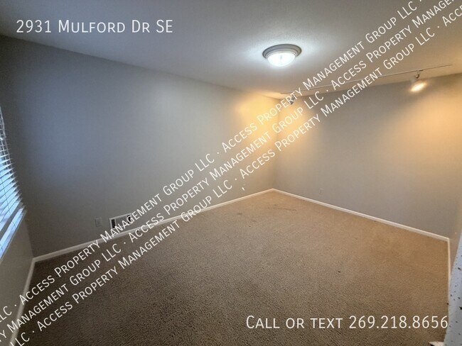 Building Photo - 2931 Mulford Dr SE