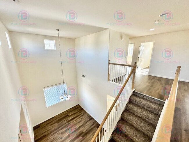 Building Photo - 1/2 Month Free - Look & Lease Same Day!!! Spacious 4-Bedroom 3 Bath, 3 Car Garage Home with Loft,...