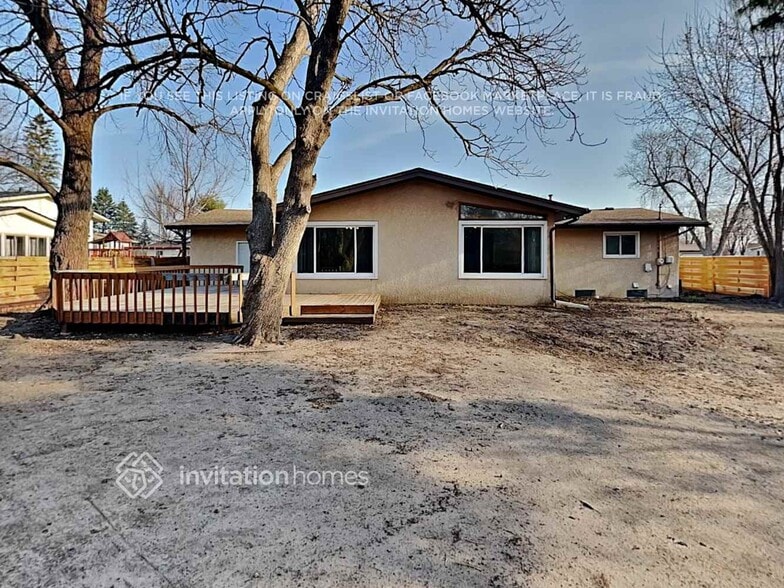 Building Photo - 6109 81st Ave N