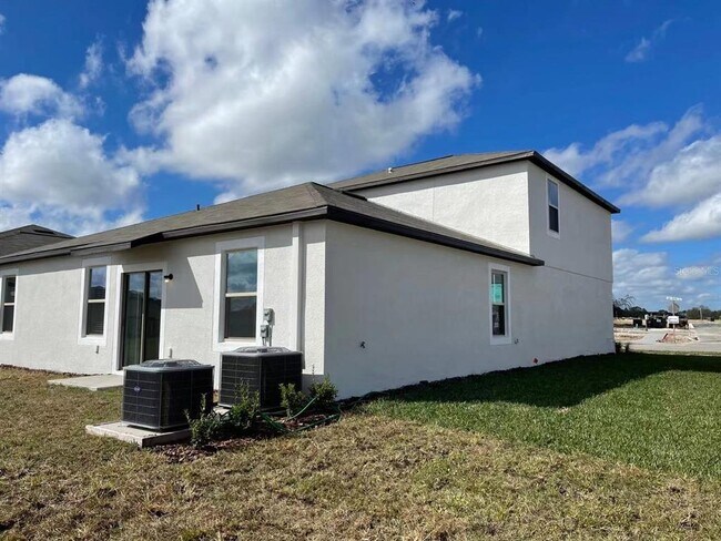 Building Photo - 31875 Sun Kettle Lp