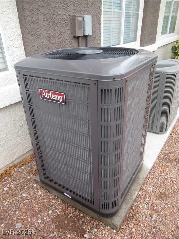 Building Photo - 9303 Gilcrease Ave