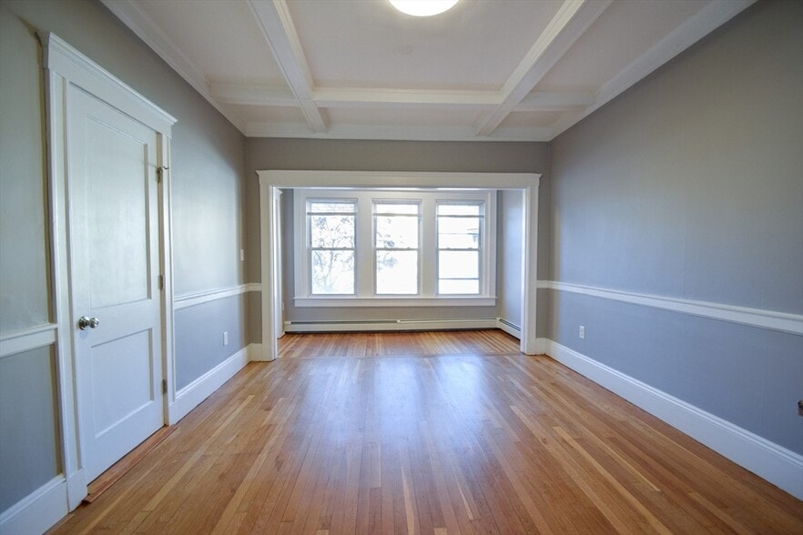 Building Photo - 141 Sutherland Rd