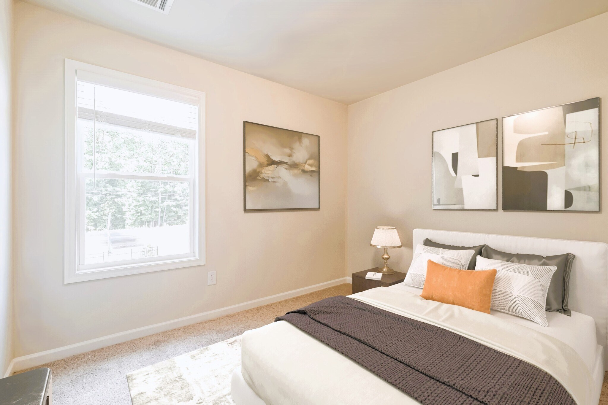 Building Photo - 84 Basswood Ln