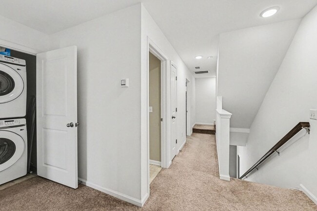 Building Photo - 188 Woodward Rd