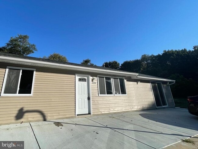 Building Photo - 3220 Delsea Dr