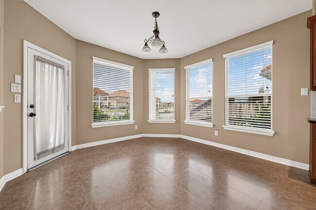 Building Photo - 18943 Villa Bergamo Ln