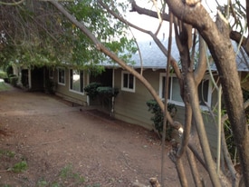 Building Photo - 11576-11578 Valle Vista Rd