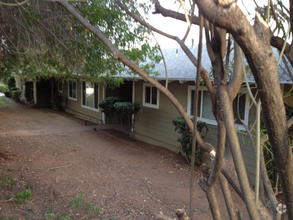 Building Photo - 11576-11578 Valle Vista Rd