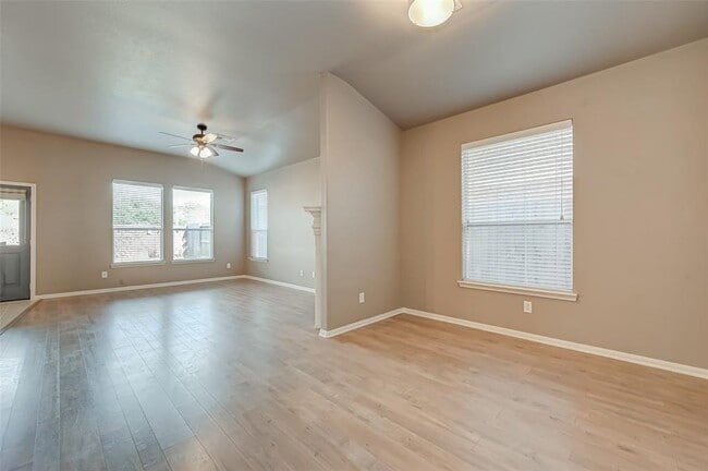 Building Photo - 2439 Marquette Trail